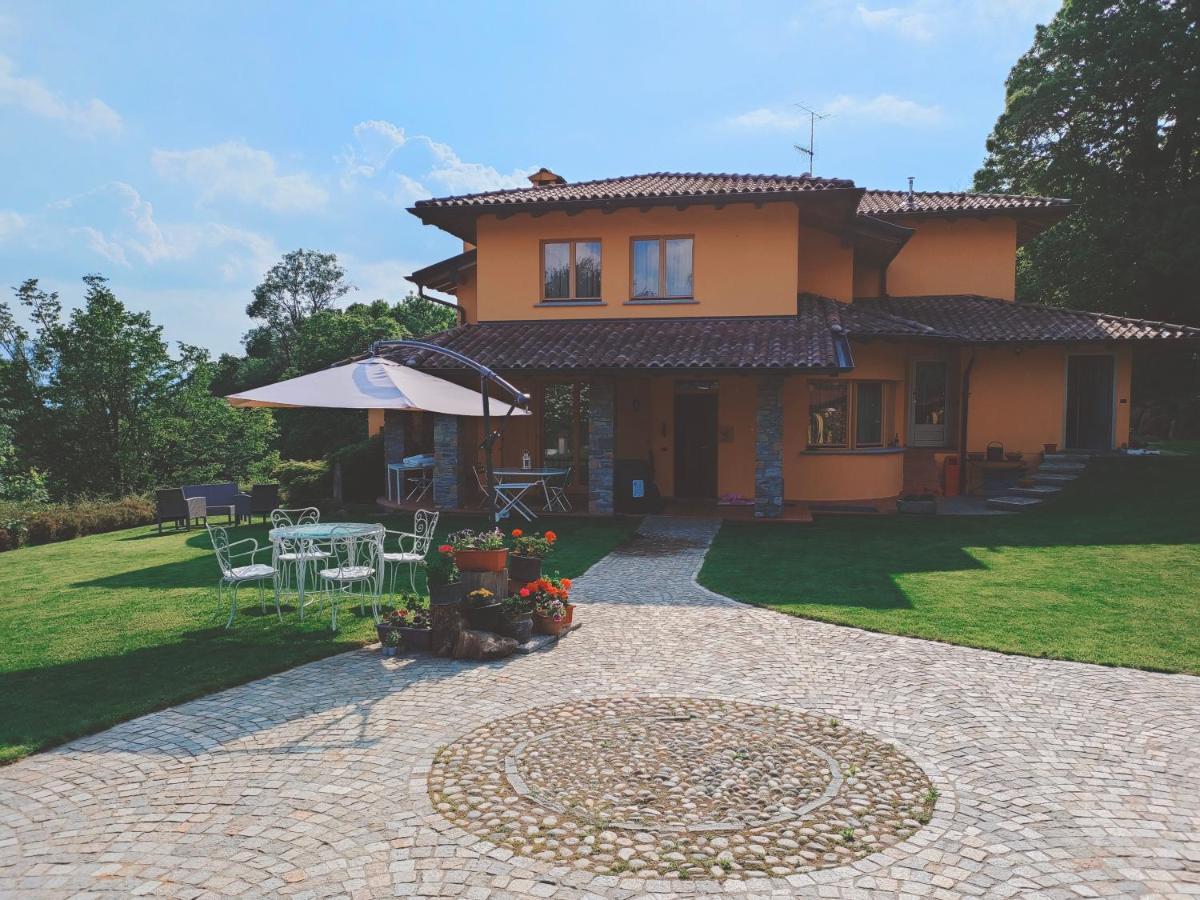 B&B Villa Claudia Lavena Ponte Tresa Esterno foto