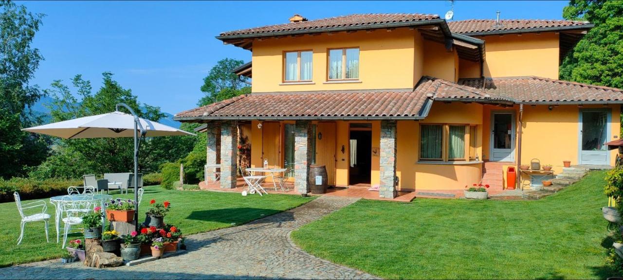 B&B Villa Claudia Lavena Ponte Tresa Esterno foto