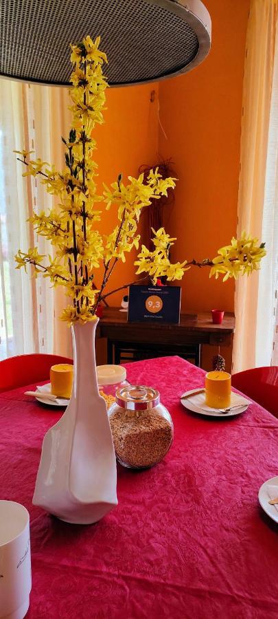 B&B Villa Claudia Lavena Ponte Tresa Esterno foto