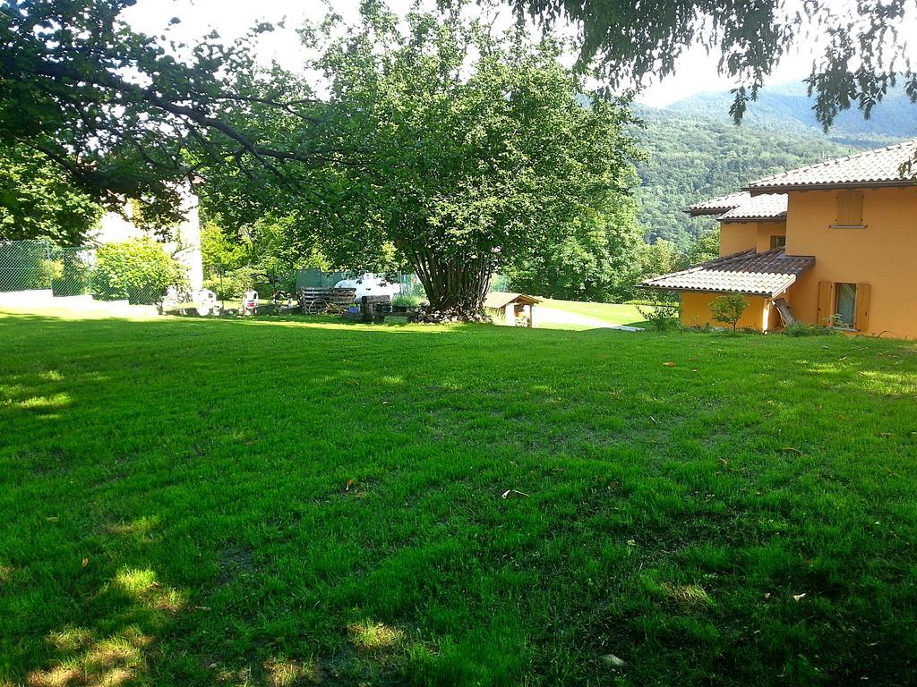 B&B Villa Claudia Lavena Ponte Tresa Esterno foto