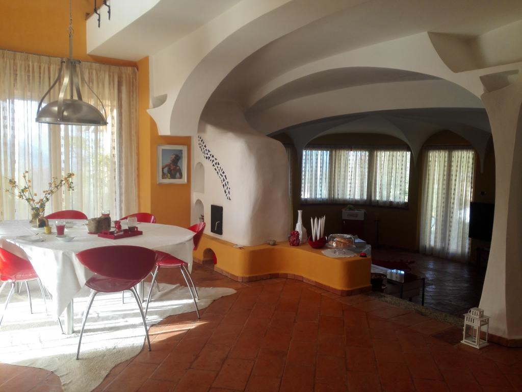B&B Villa Claudia Lavena Ponte Tresa Esterno foto