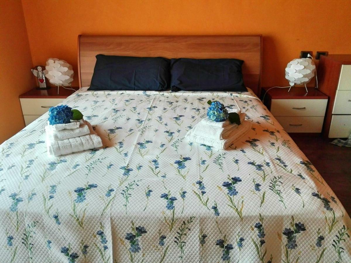 B&B Villa Claudia Lavena Ponte Tresa Esterno foto
