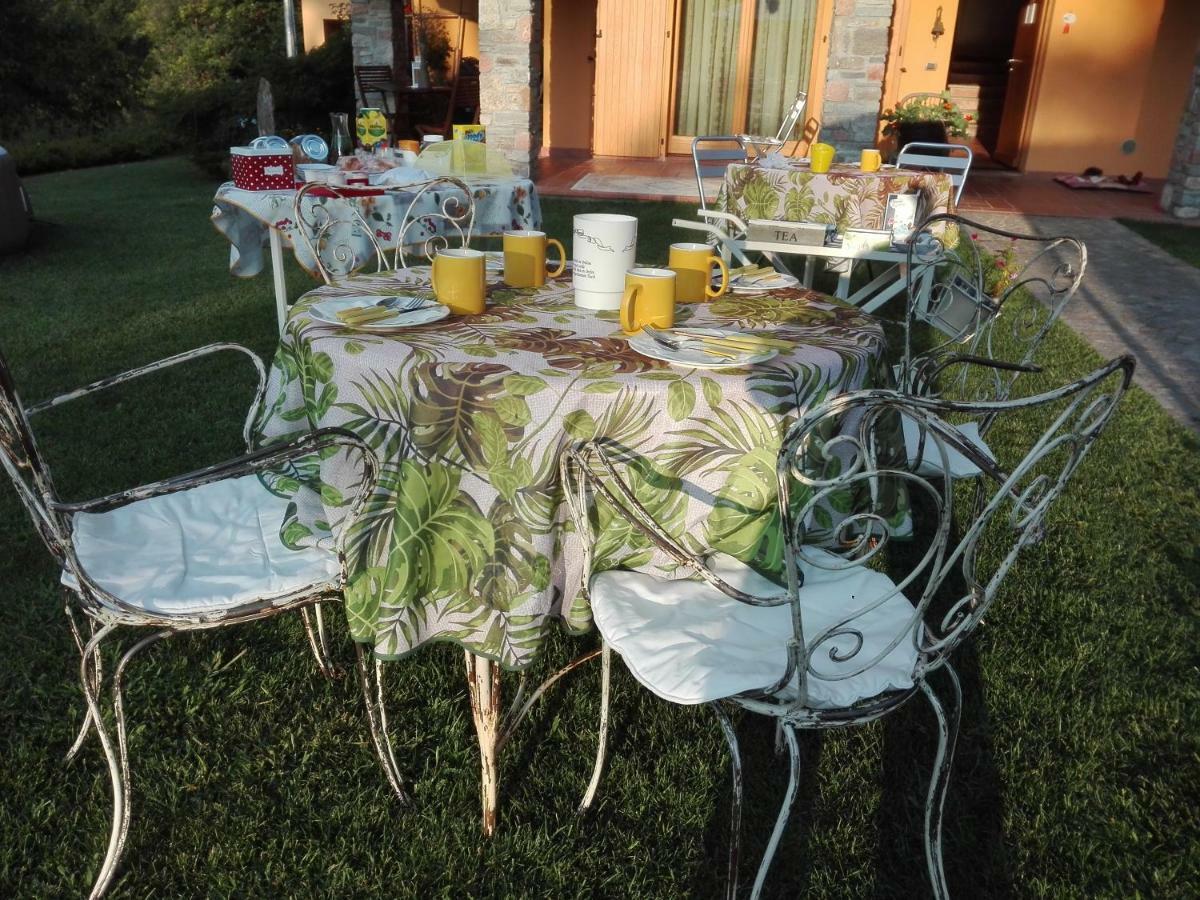 B&B Villa Claudia Lavena Ponte Tresa Esterno foto