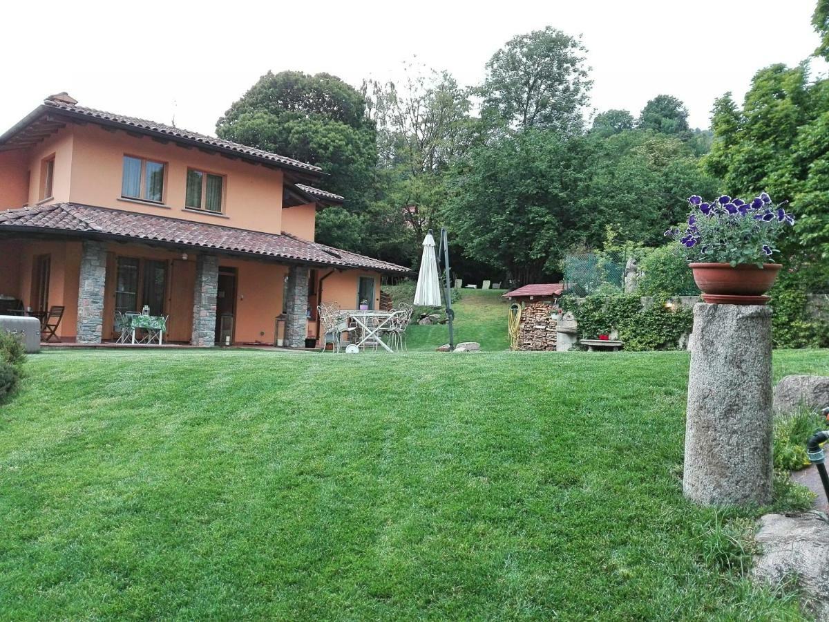 B&B Villa Claudia Lavena Ponte Tresa Esterno foto